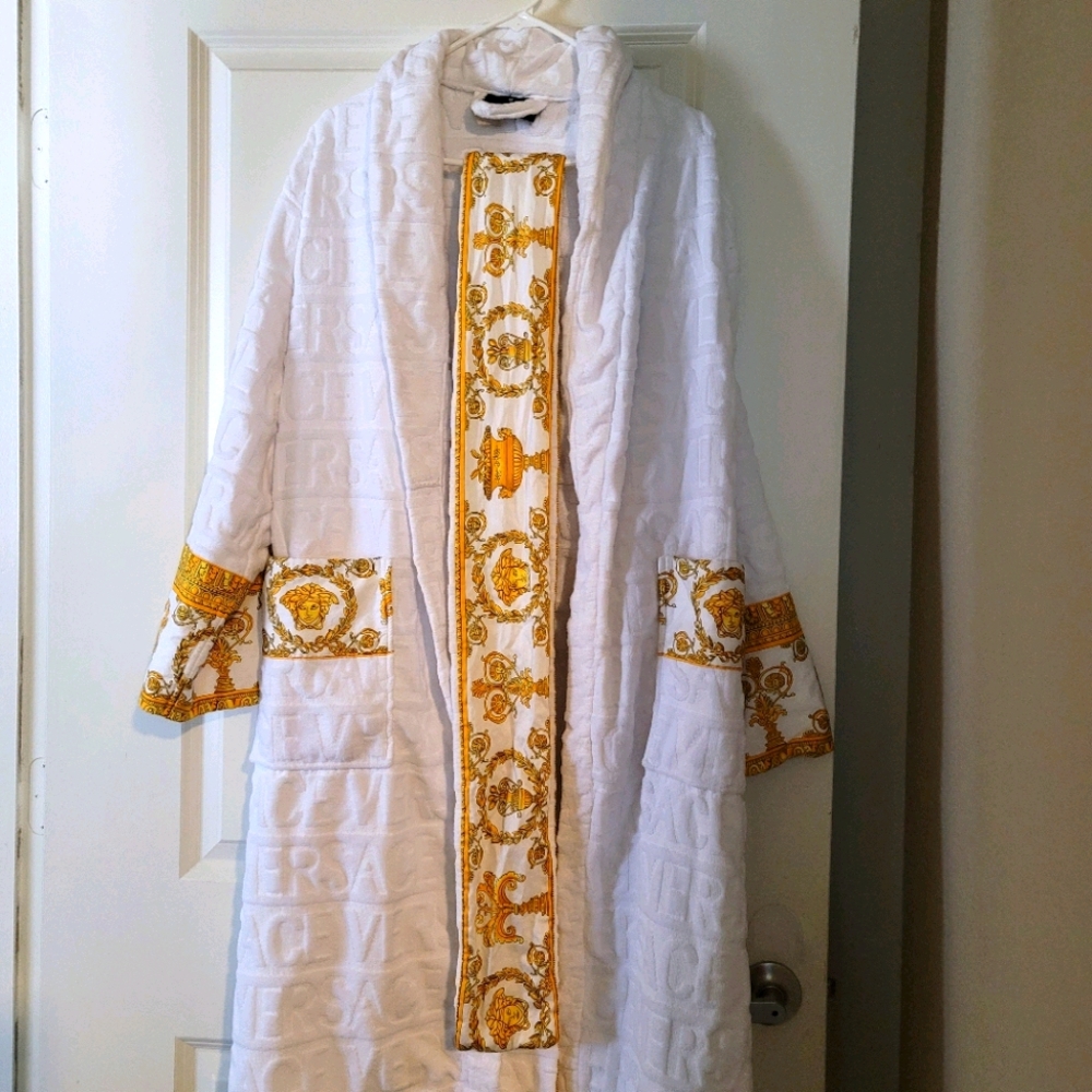 Versace robe